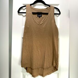 Lily & Lottie caramel tank size small
